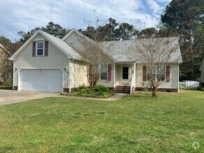 Building Photo - 3 Bedroom 2 Bath Home in Manteo Available ...