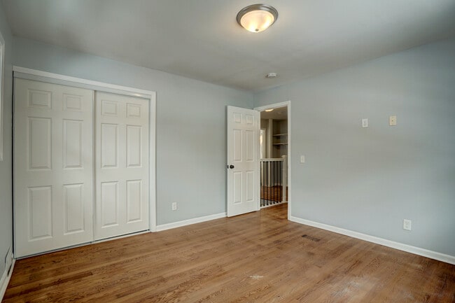 Building Photo - 1924 3rd Ave