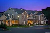 Building Photo - 84 Fairfield Ln