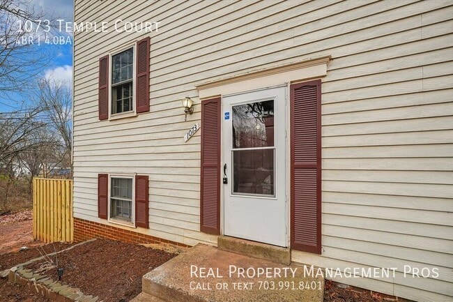 Building Photo - 1073 Temple Ct