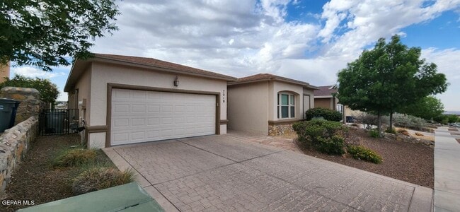 Building Photo - 7210 Longspur Drive