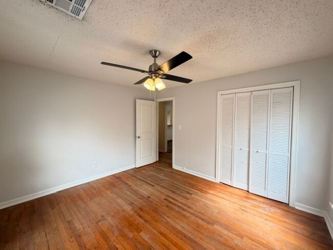 Building Photo - 3200 NW 42nd St