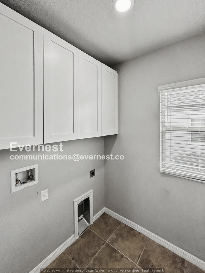 Building Photo - 8074 Rolling Shell Trail