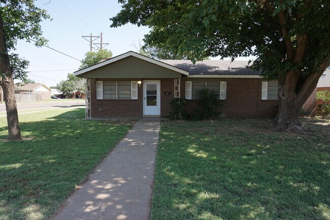 Primary Photo - 5416 36th St