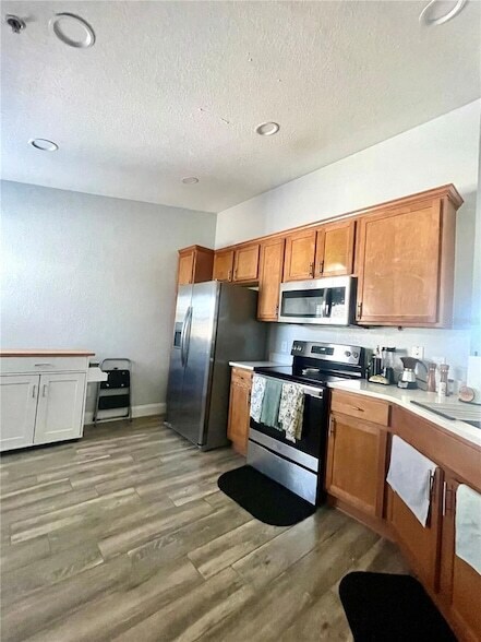 Building Photo - 4401 SW 52nd Cir