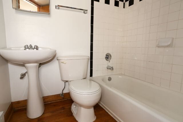 Building Photo - 3456 N Sheffield