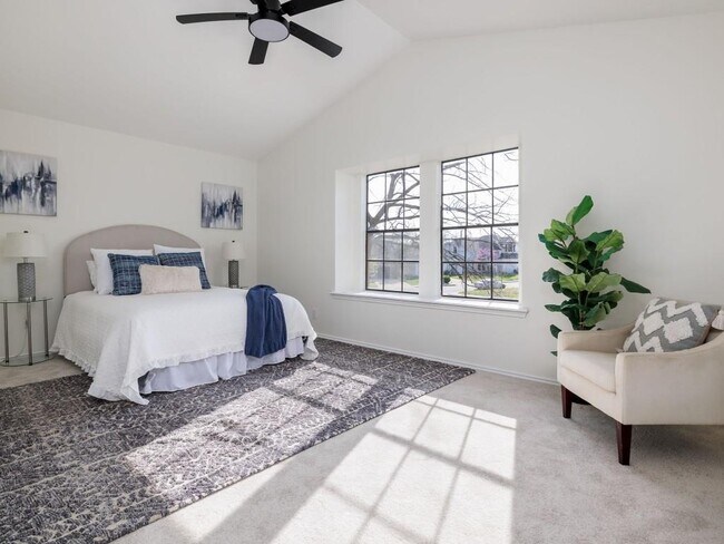 Building Photo - 1805 White Oak Cove