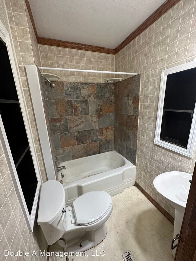 Building Photo - 2 br, 1 bath House - 1201 Wallgate Ave.