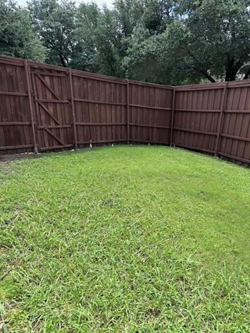 Building Photo - 9702 Windy Hollow Dr