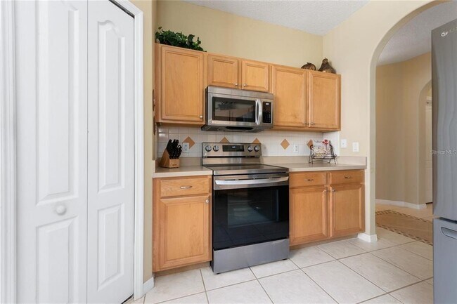 Building Photo - 5007 Bellthorn Dr