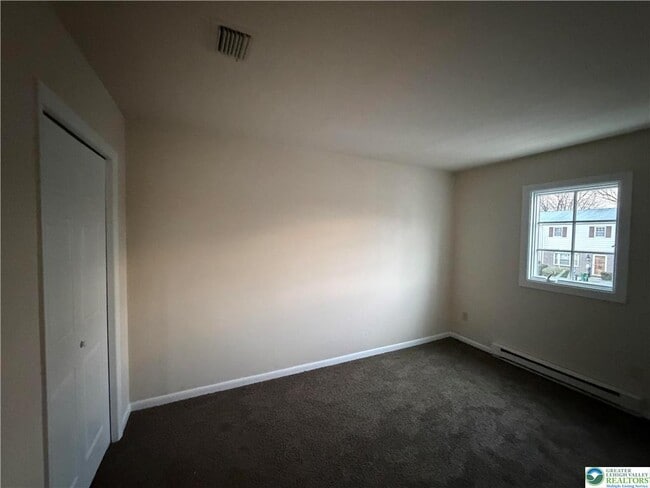 Building Photo - 1199 Eagle St