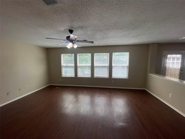 Building Photo - 640 Gibson St