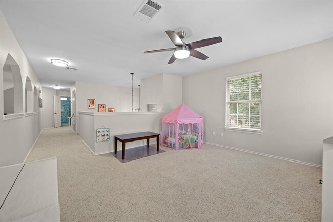 Building Photo - 5707 Marchmont Ln