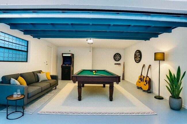 Building Photo - 11508 Clear Creek Pl