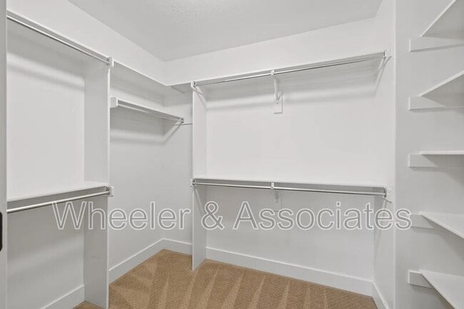 Building Photo - 1406 E 5550 S
