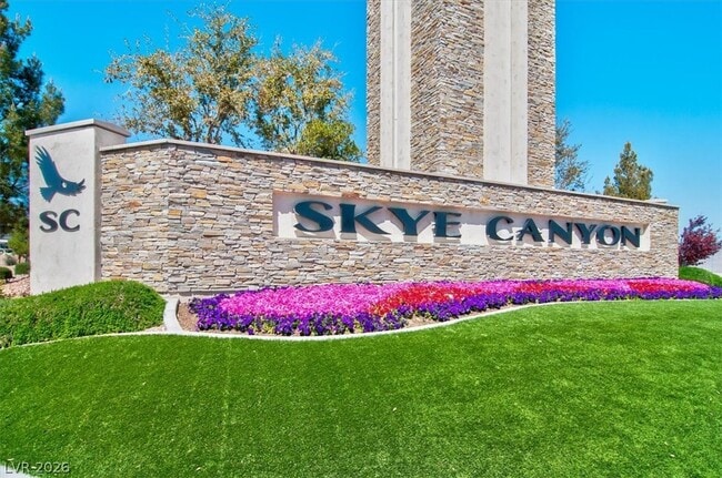 Building Photo - 9936 Wildhorse Cyn Ave