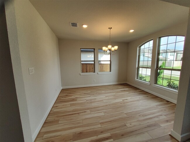 Building Photo - 20814 Flat View Dr