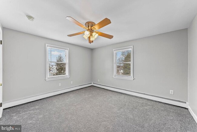 Building Photo - 4236 Florida Ave