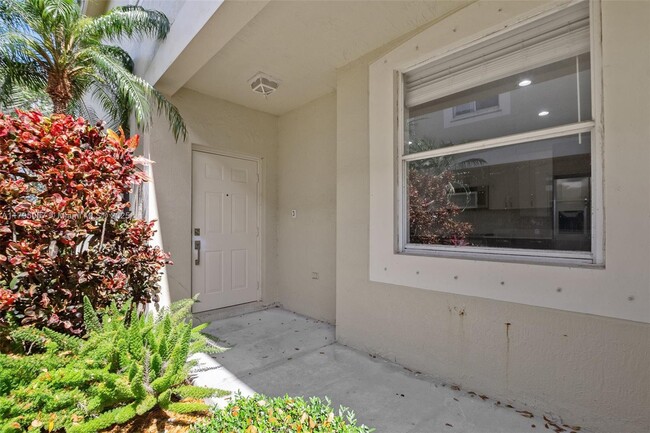 Building Photo - 2277 Pasadena Way