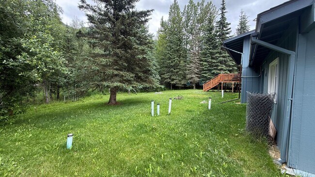 Building Photo - 20251 Eagle River Rd