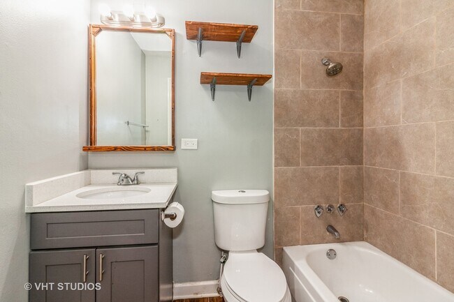 Building Photo - 7410 Brookdale Dr