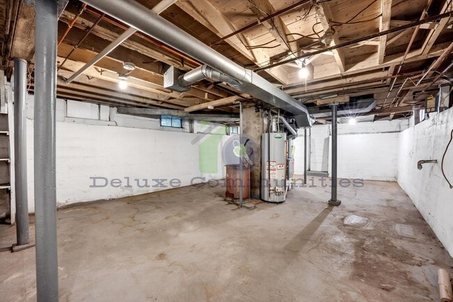 Building Photo - SHORT TERM LEASE!!! Beautiful Remodeled 3 Bedroom- West Side!