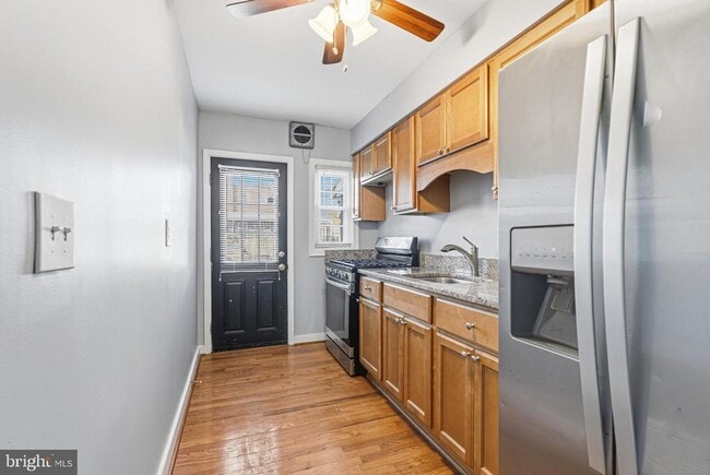 Building Photo - 7532 Rabon Ave