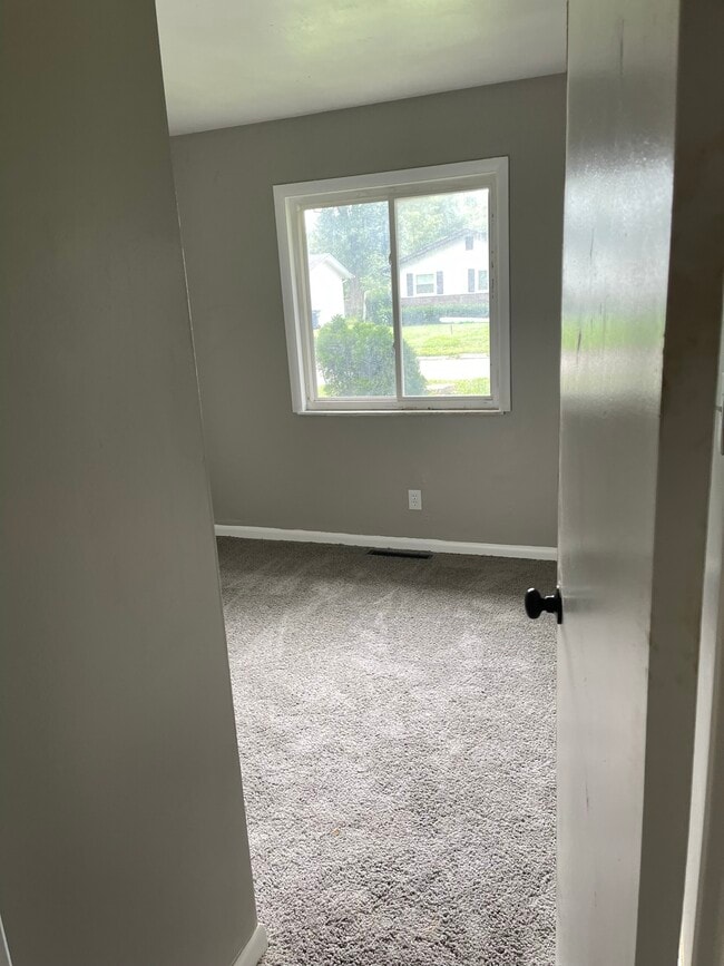 Building Photo - 1843 Fleming Rd