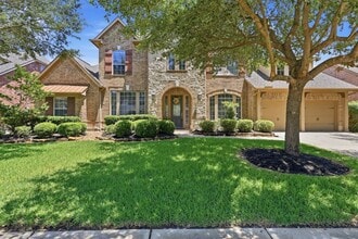 Building Photo - 18800 N Bee Cave Springs Cir