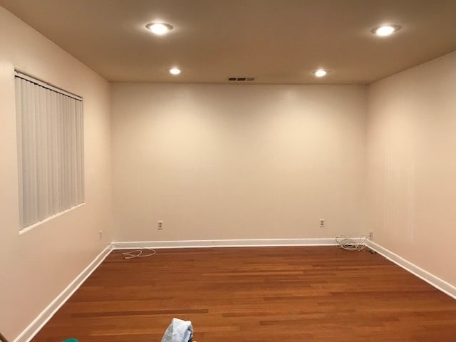 Building Photo - 13981 Van Nuys Blvd