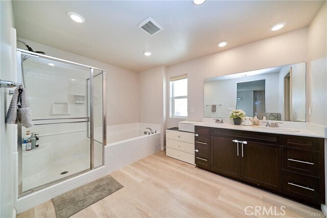 Building Photo - 1202 Clipper Ln