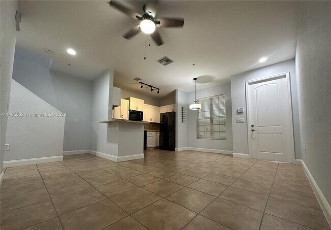 Building Photo - 155 SW 7th Ct