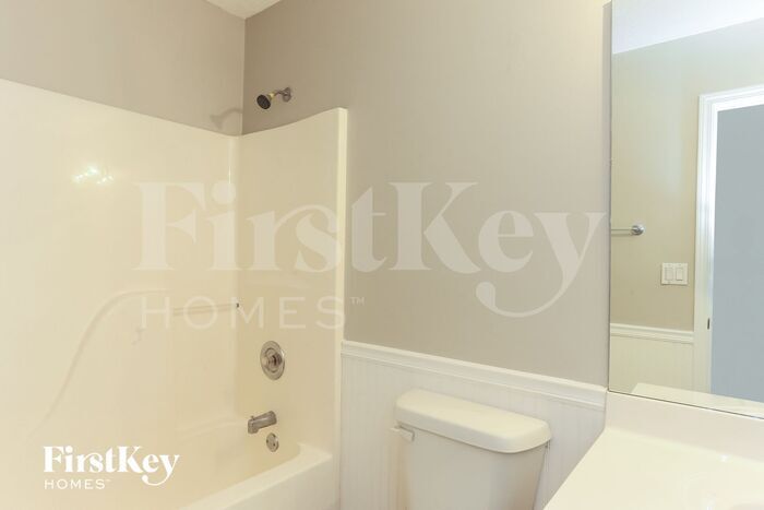 Building Photo - 164 Villa Ridge Ct