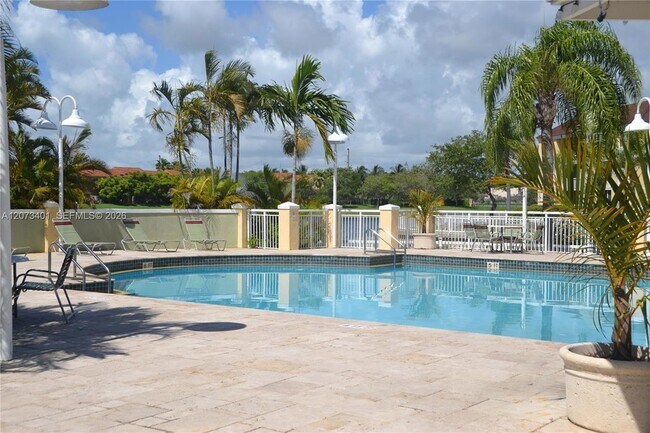 Building Photo - 8580 SW 212th St