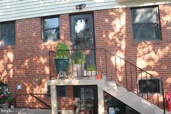 Building Photo - 6642 Kirkley Ave