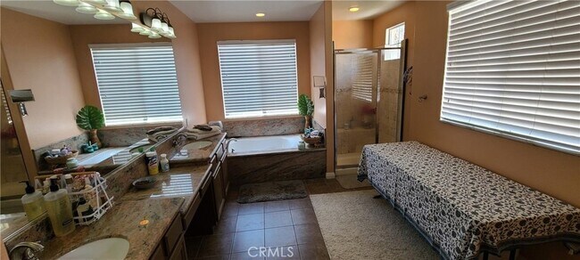 Building Photo - 1026 McCall Dr