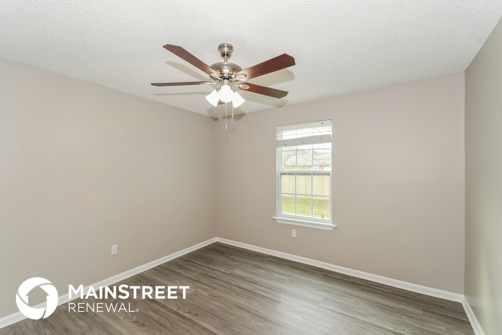 Building Photo - 1868 Sheraton Lakes Cir