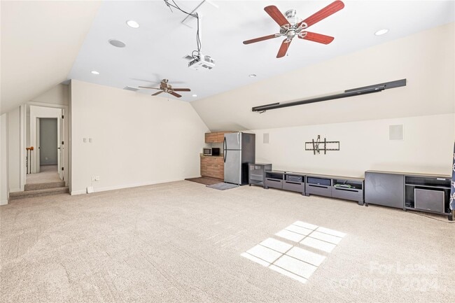Building Photo - 2808 Twinberry Lane