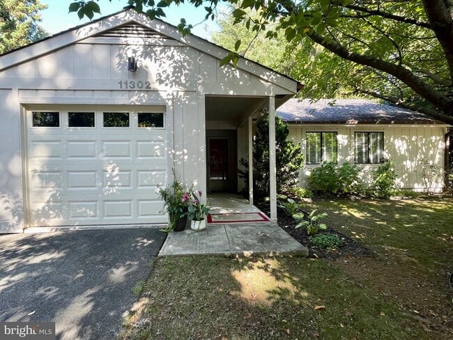 Building Photo - 11302 Gatesborough Ln