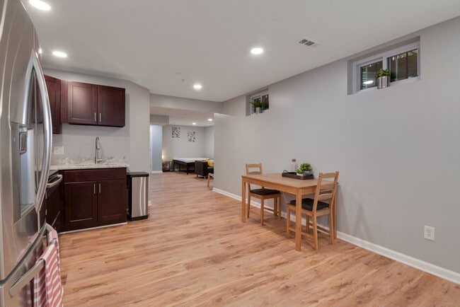 Building Photo - 9120 Banleigh Ln