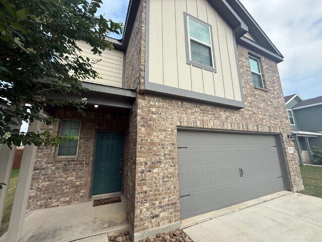 Building Photo - Adorable home located in the community of ...
