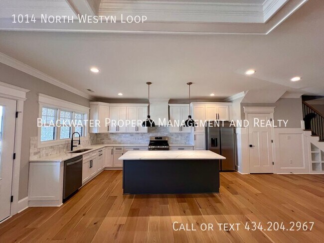 Building Photo - 3 Bedroom Townhome in Westyn Village!