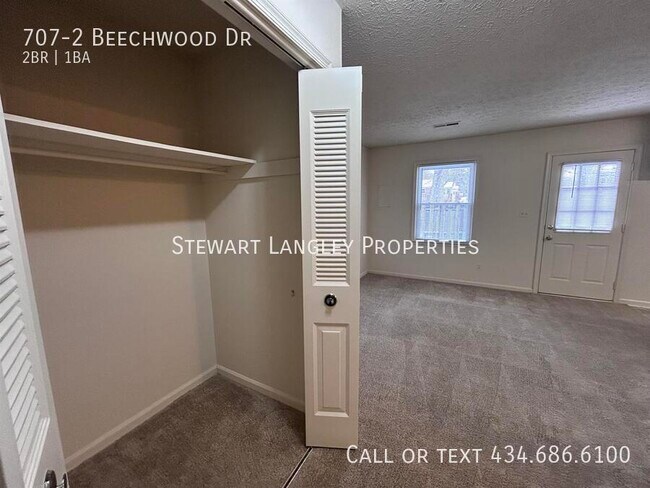 Building Photo - 707-2 Beechwood Dr-