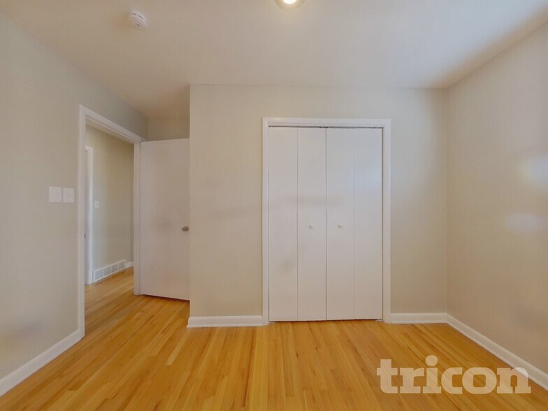 Building Photo - 269 E 109th Ave