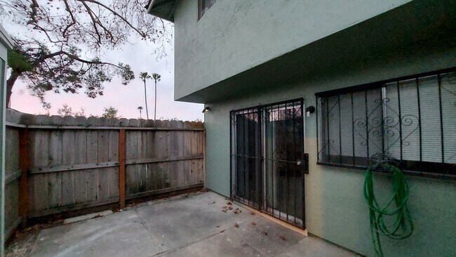 Building Photo - 1540 Ivycreek Cir