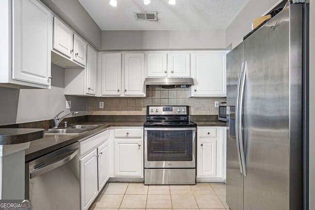 Building Photo - 800 Peachtree St NE