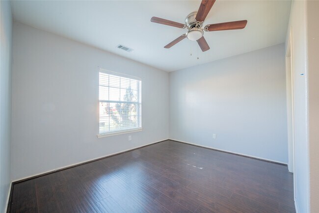 Building Photo - 7246 Wimberly Oaks Ln