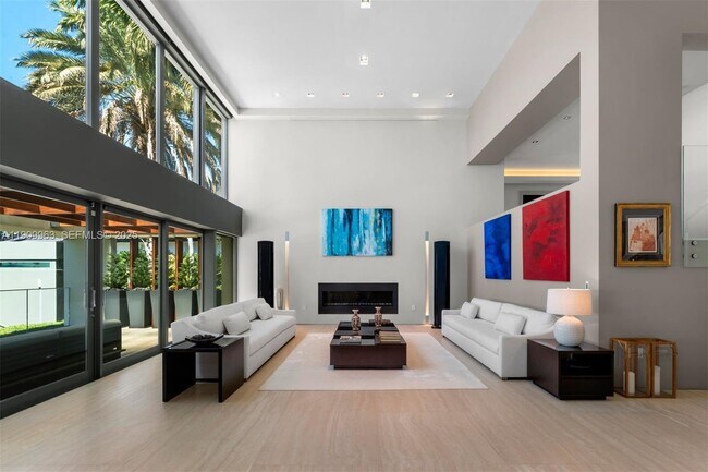 Building Photo - 360 Harbor Dr