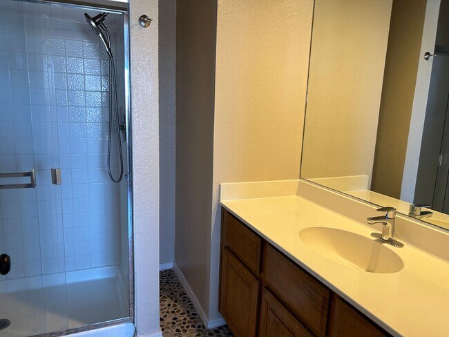 Building Photo - 2650 Plumas St