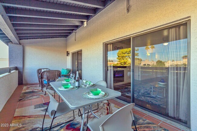 Building Photo - 7350 N Pima Rd